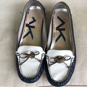 Navy/white driving moccasins/flats, size 6